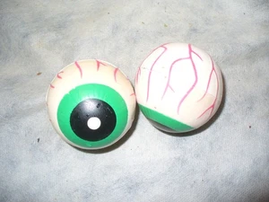 Lote de 2 globos oculares de squishee College of Optometry de casi 2,5" de diámetro - Imagen 1 de 2