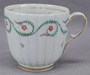 Coalport Hand Painted Pink Flowers & Green Leaf Scrolls Coffee Cup C. 1780-1800 - Picture 1 of 9