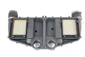 Audi RS6 4B 4.2 V8 Boîtier Partie Inférieure Capot Moteur Bcy 077133835K - Imagen 1 de 8