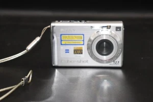 Sony Cyber-Shot DSC-W200 Digital Camera, Silver {12.1MP} NO CHARGER! - Picture 1 of 7