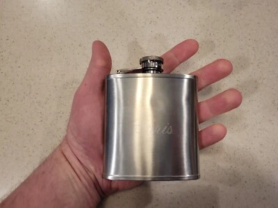 FLASK 5 盎司 Things Remembered 不锈钢刻有 "Chris" — 第 1/4 张图片