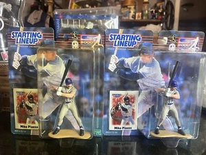 2 Vintage Hasbro Starting Lineup Baseball 2000 Mike Piazza Figure - Picture 1 of 4