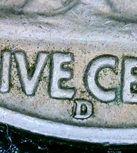 1938 D/D over D BUFFALO NICKEL Error DT613 - Picture 1 of 9