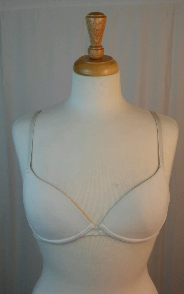Sujetador con aros blanco H&M talla 32B Foto 1 de 1