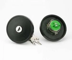 TAPPO SERBATOIO CARBURANTE CON DUE CHIAVI PER SUZUKI SAMURAI SJ410 SJ413 - Foto 1 di 1