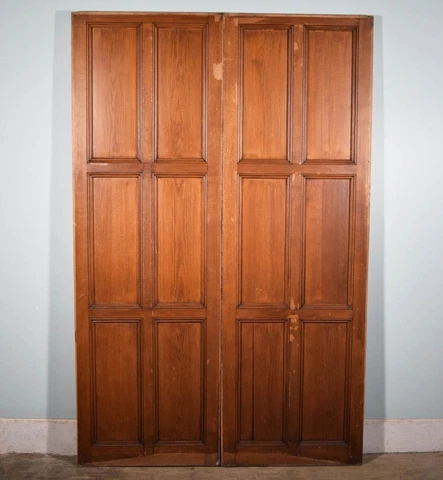 *Pair of French Antique Gothic Church Doors/Panels Wainscoting in Solid Oak Wood Cover