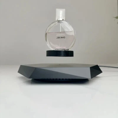 Magnetic Levitation Display Stand Can Hold 400g Dolls, Figure desk decoration - Image 1 of 4