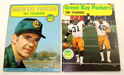 Anuarios de fútbol americano de la NFL 1971 y 1981 de los Green Bay Packers Dan Devine y Bart Starr Foto 1 de 4