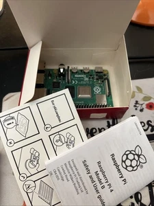 Raspberry Pi 4 Model B Computer 2 GB RAM - Afbeelding 1 van 5