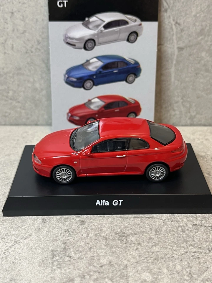 Kyosho 1/64 Alfa Romeo Colección GT Rojo Diecast Modelo Coche 8J2 Foto 1 de 4