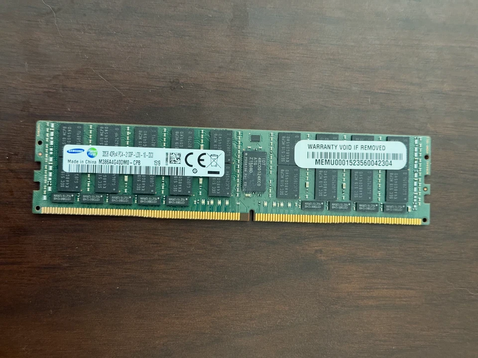 Memória para servidor HPE Dell Cisco Samsung M386A4G40DM0-CPB 32GB 4DRx4 PC4-2133P - Imagem 1 de 1