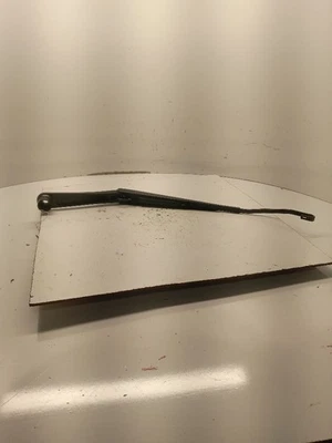 Б/у рычаг стеклоочистителя ветрового стекла подходит: 2002 Chrysler Pt cruiser класса A - Изображение 1 из 4