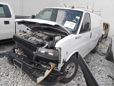 2020 Chevrolet Express 2500 Van Transmission OEM 125K Miles - LKQ434822797 - Image 1 of 4