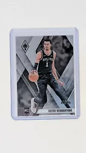 2023-24 Panini Phoenix - #256 Victor Wembanyama (RC) - Foto 1 di 2