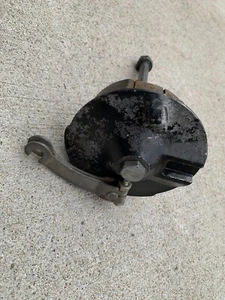 1985 Yamaha Yz80 Front Brake Drum And Axle - Picture 1 of 8