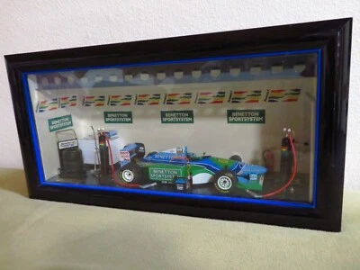 Benetton Ford B194 Michael Schumacher 1:18 F1 Formel 1 Diorama Werkstatt - Bild 1 von 4