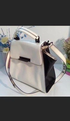 Zac Posen 钱包,女式 Eartha 铰边 Z 辐条顶部手柄白色和黑色手提包 — 第 1/4 张图片