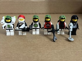Lego 6704 Space Minifigure Pack Complete Set Vintage Supplemental