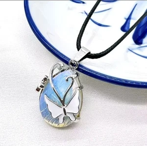 Collana ciondolo goccia autentica pietra di luna naturale con GARANZIA e NUOVA  - Foto 1 di 3