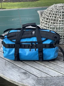 The North Face Base Camp Duffel Bag Rucksack 30L Camping Reise Regenschutz - Bild 1 von 13