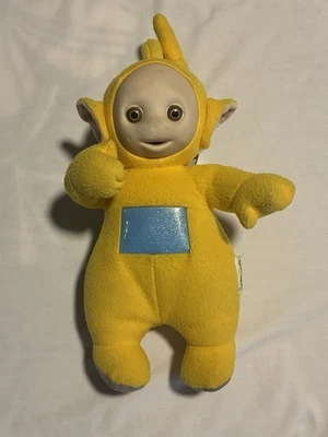Muñeco de peluche amarillo vintage Teletubbies 1998 Playskool Talking Plush LaLa funciona Foto 1 de 4