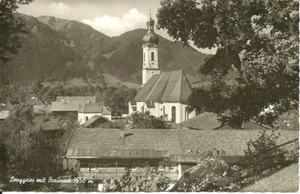 AK Lenggries Oberbayern - Ortsansicht mit Kirche und Brauneck - 1958 datiert - Bild 1 von 2