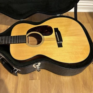 2019 Martin 00-18 Mahogany Acoustic Guitar - Hardly Played - Picture 1 of 18