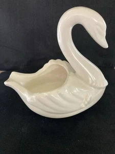 Vintage White Swan Ceramic Small Planter or Trinket Holder Marked 815 USA - Picture 1 of 12