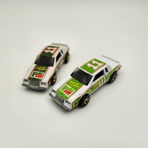 Foto 1 di 14