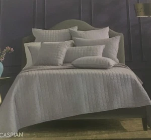 2 Stück - NEU J. Queen New York EURO Sham CASPIAN 100% COTTON Face & Back - Bild 1 von 8