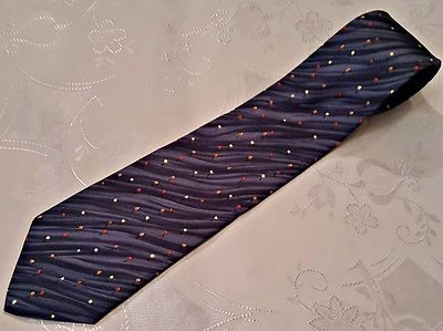 GENTS VINTAGE AUTHENTIC DANIEL HECHTER FLORAL BLUE SILK MEN'S NECK TIE - Image 1 of 4