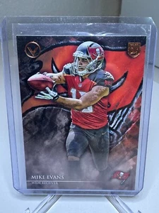 MIKE EVANS 2014 VALOR ROOKIE RC BUCCANNEERS 🔥🔥 - Picture 1 of 2