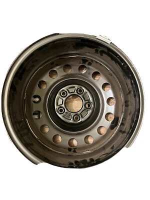 2007 honda civic rim and tire. 205/55R16 91H - Image 1 of 4