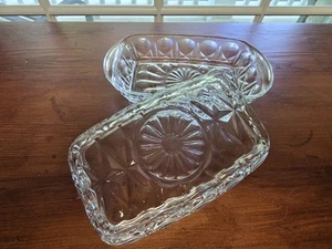 Vtg Clear Pressed Glass Lidded Butter Dish  Reims, France Faceted Exterior - Picture 1 of 8