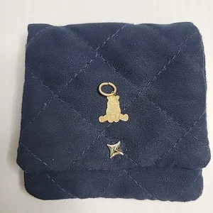 Walt Disney Winnie the Pooh 14k Gold Charm 0.6G Weight With Quilted Pouch - Picture 1 of 12