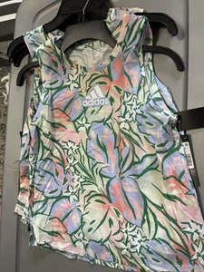 Adidas ärmelloses Tanktop Allover-Druck Taille Länge Mädchen 14 blau/mehrfarbig Schlitz - Bild 1 von 2
