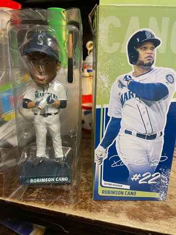 Seattle Mariners Robinson Cano Bobblehead 2014 SGA NIB Root Cover