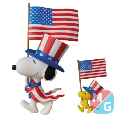 Medicom UDF - 320 Ultra Detail Figure Peanuts USA Snoopy & Woodstock - Image 1 of 2