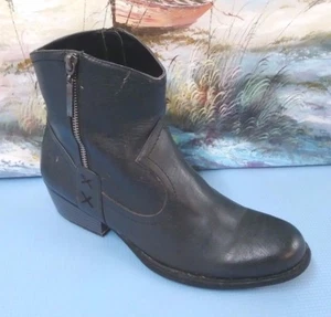 Studio Paolo Giselle Womens Size 8 M Western Solid Black Boots Pointed Man Made  - Picture 1 of 11