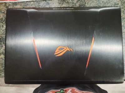 Portátil Asus ROG STRIX - i7 7700hq - 1050ti 4g - 16gb ram - 256g m.2 - 1tb hdd Foto 1 de 3