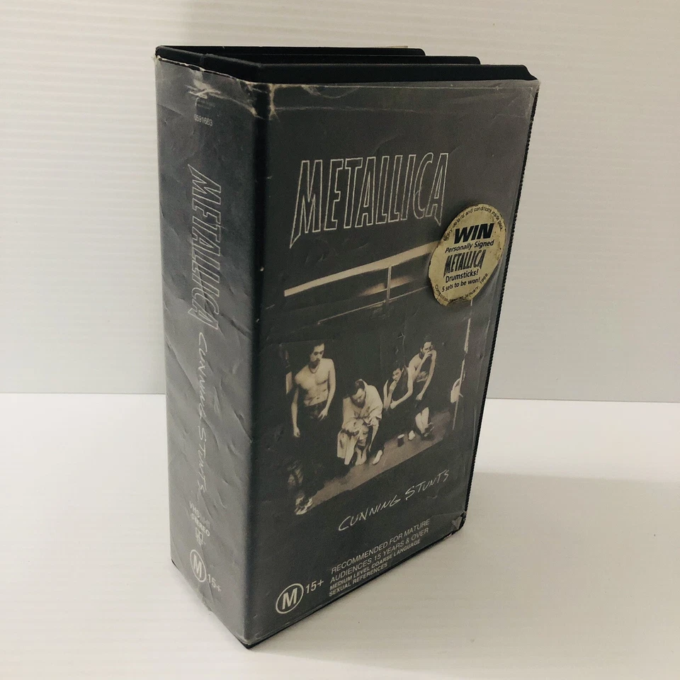 Metallica Cunning Stunts 2x VHS Box Set Heavy Metal Rock Music Live Video Tapes - Image 1 of 4