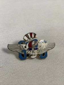 Grateful Dead Pin Vintage 1982 GD Skull & Crossbones Rick Griffin Pinback 1980's - Picture 1 of 4