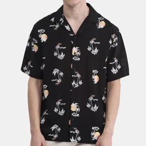 Camisa tropical hawaiana al atardecer de manga corta con botones No Boundaries para hombre, 3XL - Imagen 1 de 4