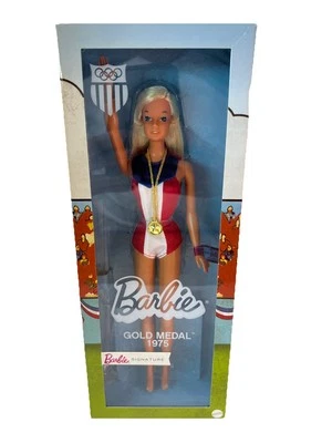 Nueva muñeca Mattel Barbie 1975 2019 medalla de oro reproducción firma envío rápido Foto 1 de 4