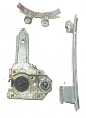 Cuarto regulador ventana Chevy Corvair 62-64 Monza Spyder original GM izquierda 2 puertas Foto 1 de 3