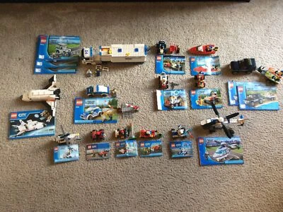 Лот из 14 городских наборов LEGO полицейский мобильный грузовик пожарный космический челнок гидроцикл вертолет - Изображение 1 из 4