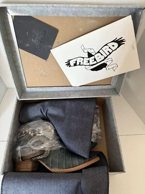 Botines Freebird de Steven salón, W 8, cocodrilo turquesa nuevos en caja raros muy buenos para encontrar Foto 1 de 4