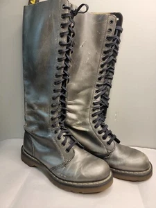 Dr Martens 20 hole Long silver boots size 5 (women 7-8 ) Vintage Made in England - Picture 1 of 20