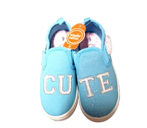 GIRLS TODDLER CUTE SLIP ON SHOES SIZE 9 - Picture 1 of 4