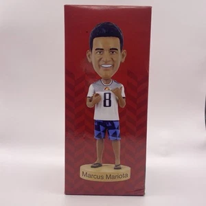 Marcus Mariota Bobblehead First Hawaiian Bank - Titans Eagles - Picture 1 of 5
